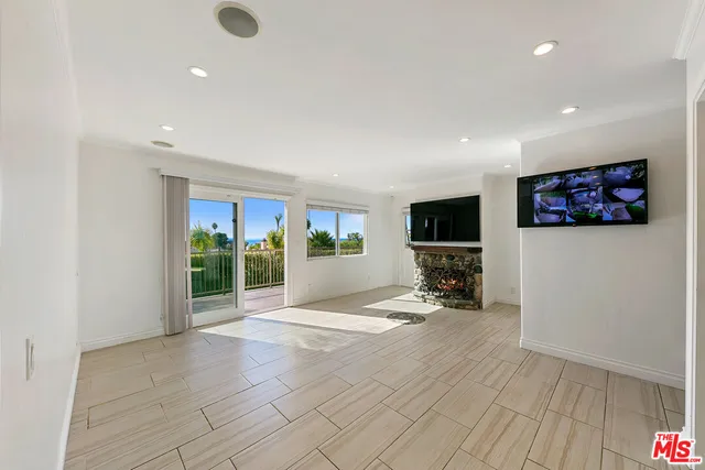 $2,675,000 | 30630 Morning View Drive, Malibu, CA 90265