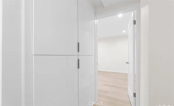 $2,600 | 7961 Willis Avenue, Unit 18, Panorama City, CA 91402