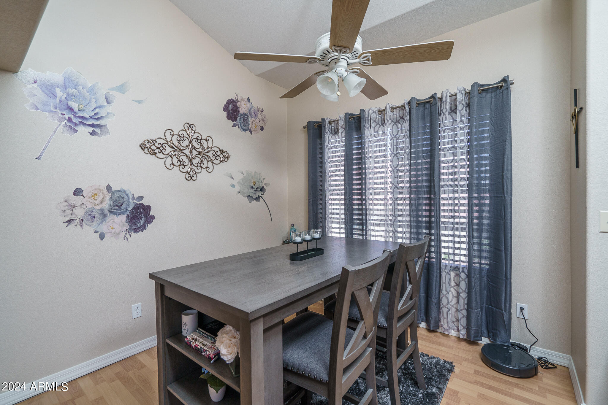 2801 North Litchfield Road, Unit 9 Goodyear, AZ 85395 - Photo 13 of 27 12) DINING
