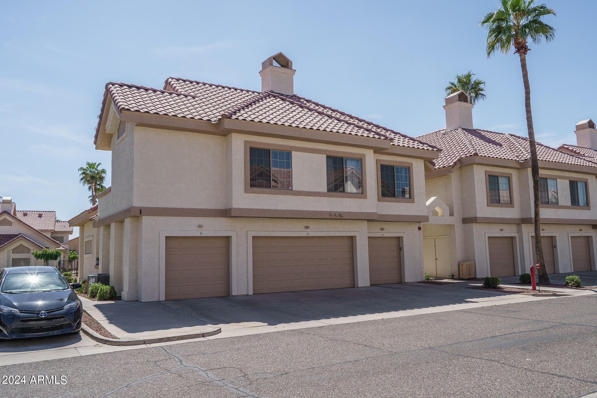 2801 North Litchfield Road, Unit 9 Goodyear, AZ 85395 - Photo 20 of 27 19) GARAGE
