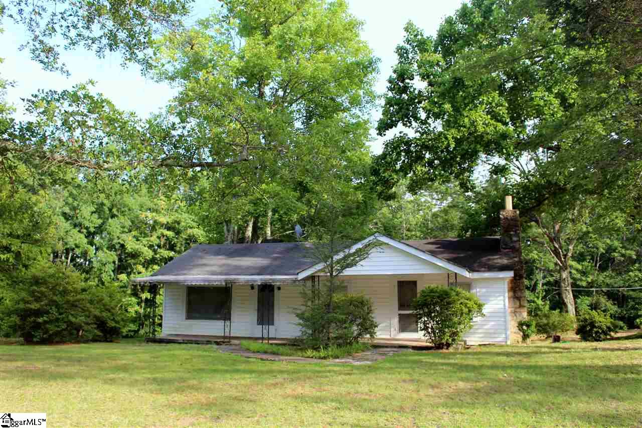 740 Callahan Mountain Road Travelers Rest, SC 29690 - Photo 4 of 32 Gallery Image 4