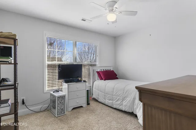 $715,000 | 3005 Cambridge Shores Lane, Knoxville, TN 37938