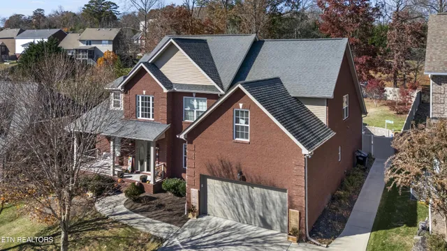 $715,000 | 3005 Cambridge Shores Lane, Knoxville, TN 37938