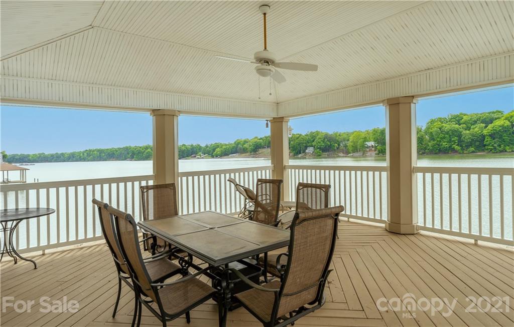 7534 Buckland Road Charlotte, NC 28278 - Photo 16 of 37 Gallery Image 16