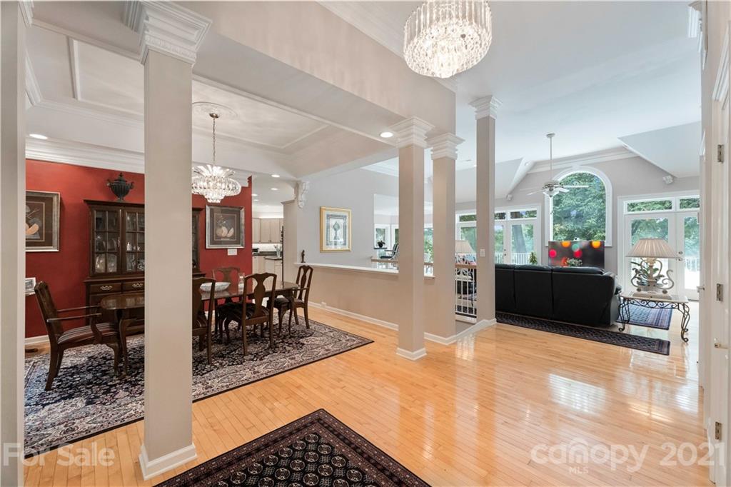 7534 Buckland Road Charlotte, NC 28278 - Photo 17 of 37 Gallery Image 17