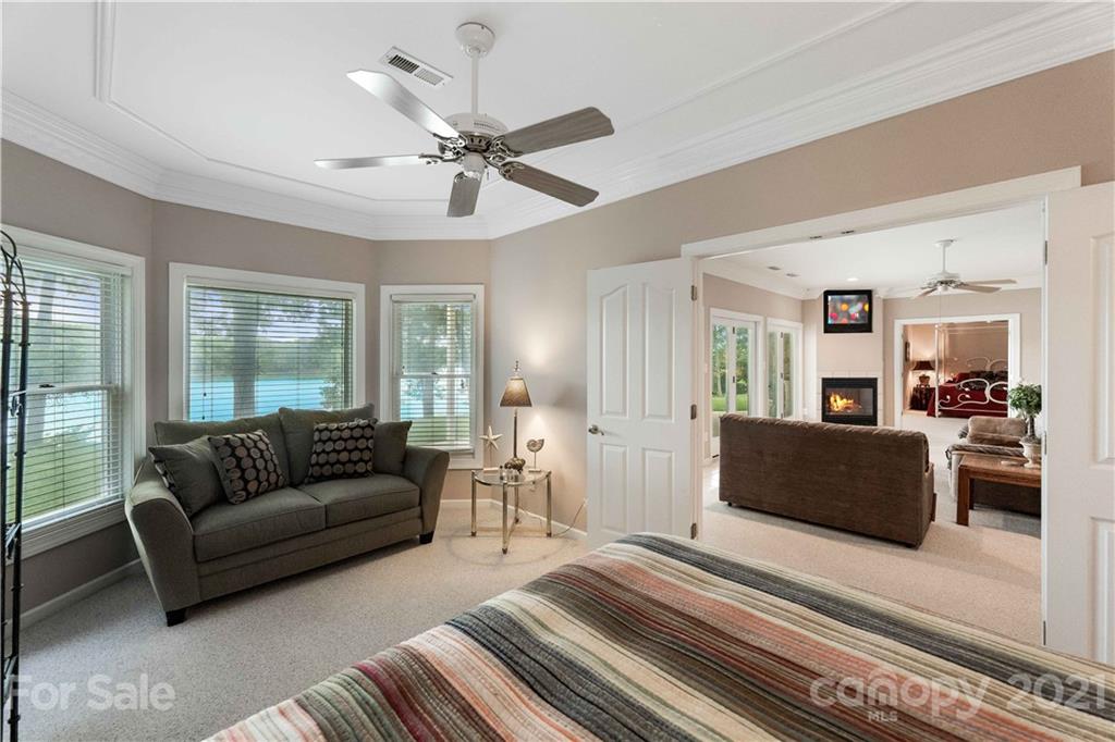 7534 Buckland Road Charlotte, NC 28278 - Photo 37 of 37 Gallery Image 37