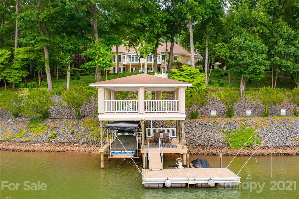 7534 Buckland Road Charlotte, NC 28278 - Photo 5 of 37 Gallery Image 5