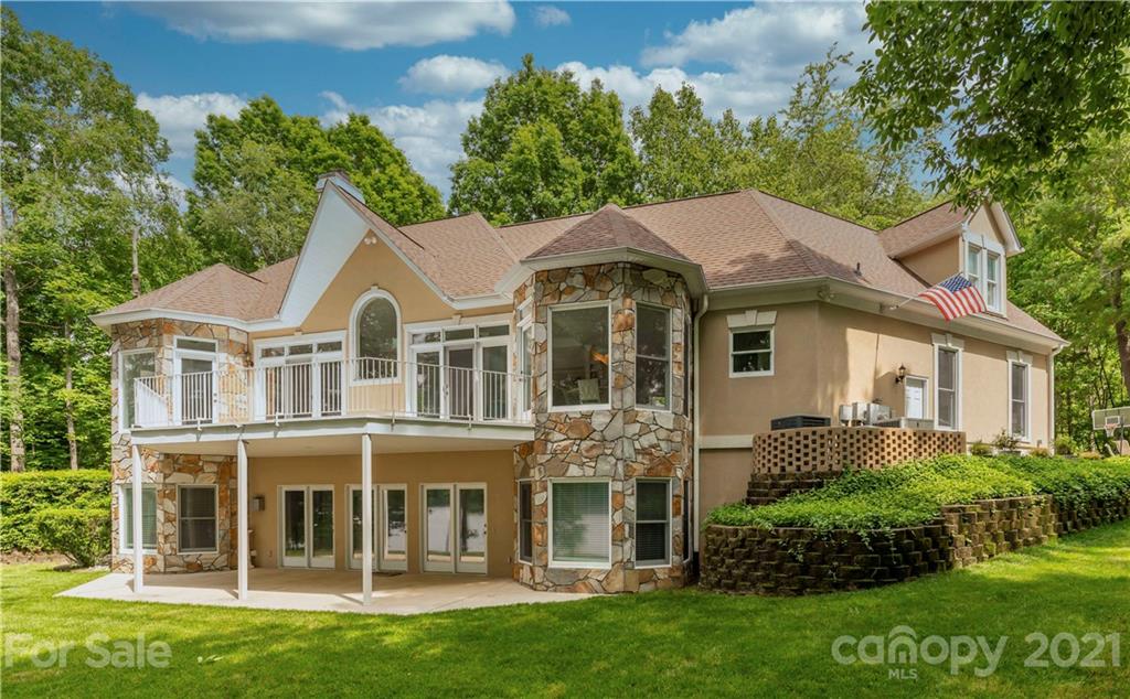 7534 Buckland Road Charlotte, NC 28278 - Photo 10 of 37 Gallery Image 10