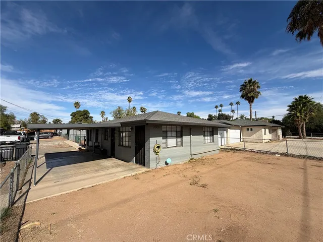 a view of a house with a outdoor space