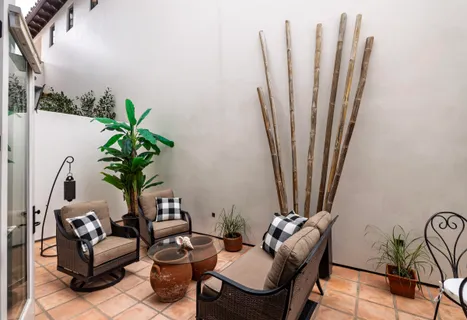 $1,559,000 | 18 West Victoria Street, Unit 110, Santa Barbara, CA 93101