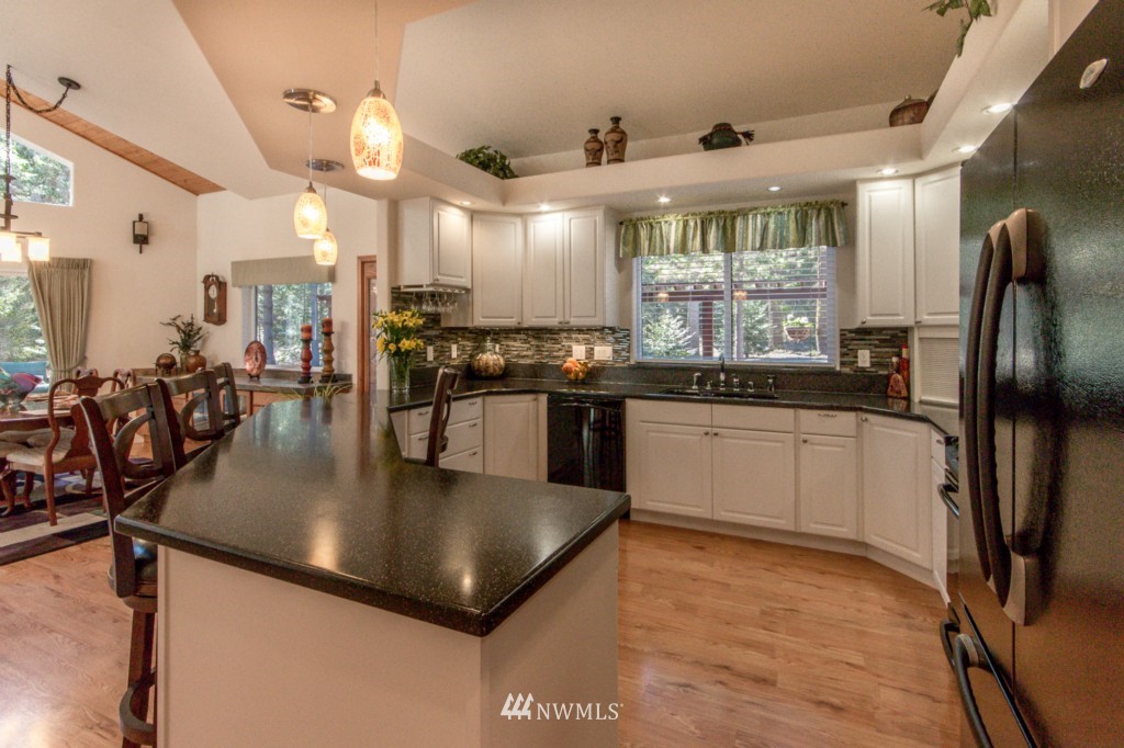 4205 Westside Road Cle Elum, WA 98922 - Photo 9 of 25 Gallery Image 9