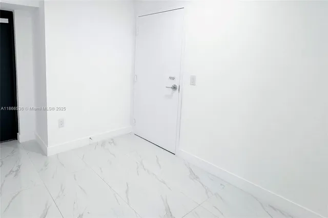 $3,650,000 | 700 Northeast 24th Street, Unit 5507, Miami, FL 33137