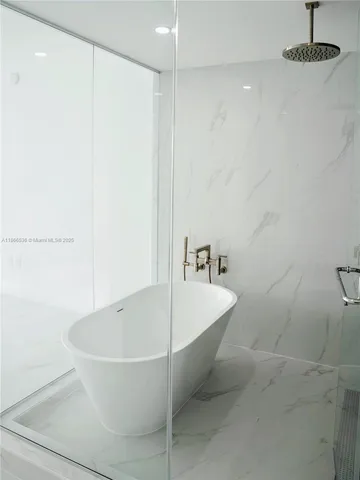 $3,650,000 | 700 Northeast 24th Street, Unit 5507, Miami, FL 33137