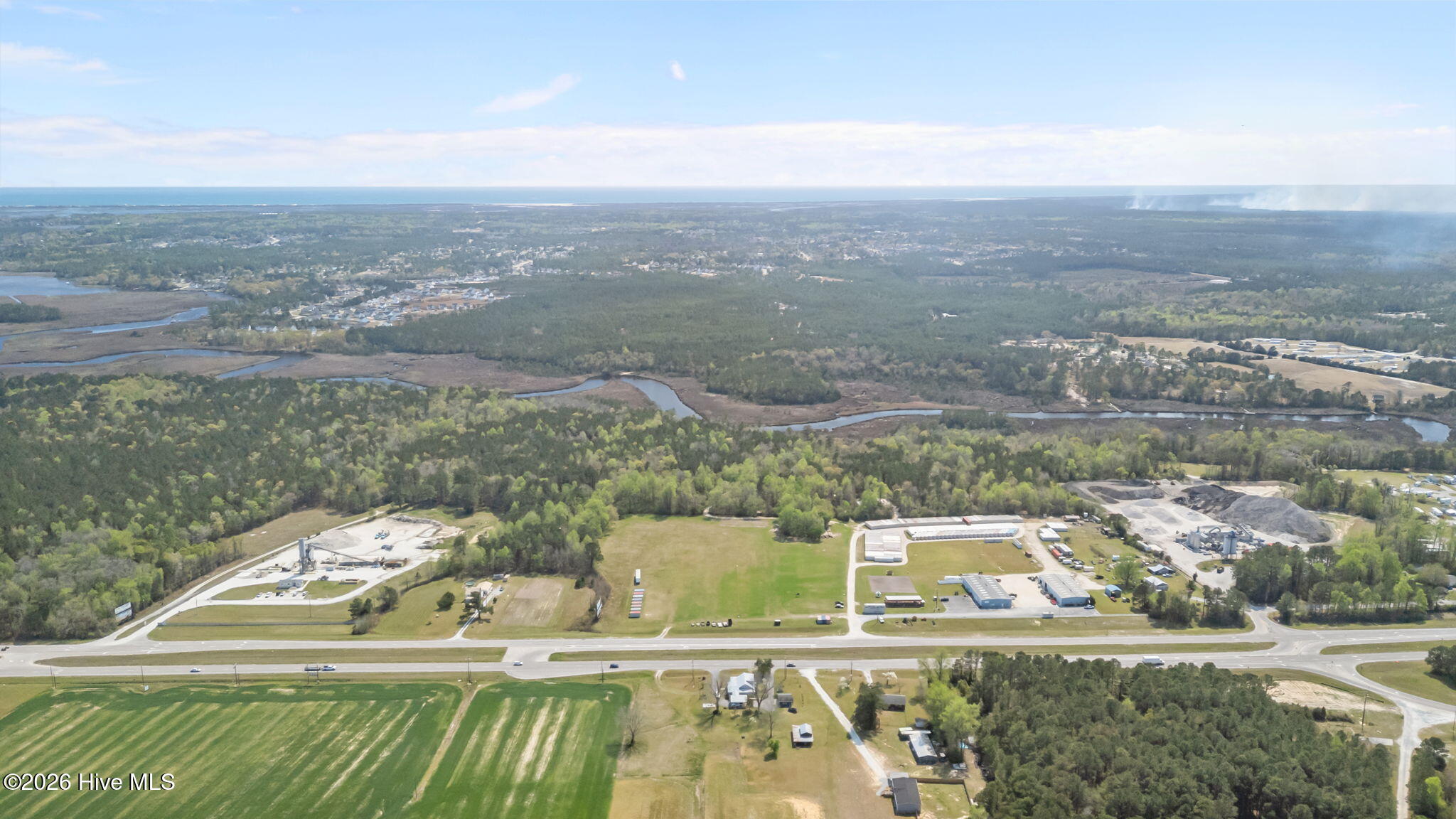 4160 Freedom Way Hubert, NC 28539 - Photo 18 of 27 18-web-or-mls-DJI_20260402141542_0800_D