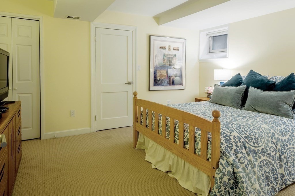 107 Mary Ellen Road Newton, MA 02468 - Photo 14 of 18 Gallery Image 14