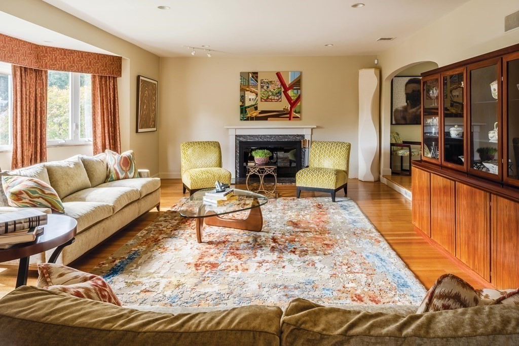 107 Mary Ellen Road Newton, MA 02468 - Photo 2 of 18 Gallery Image 2