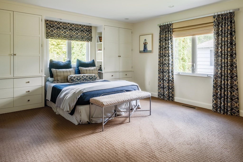 107 Mary Ellen Road Newton, MA 02468 - Photo 9 of 18 Gallery Image 9