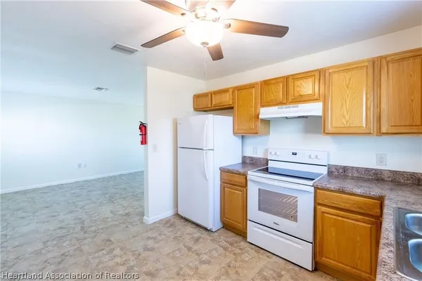 $1,395 | 1314 Denise Avenue, Sebring, FL 33870