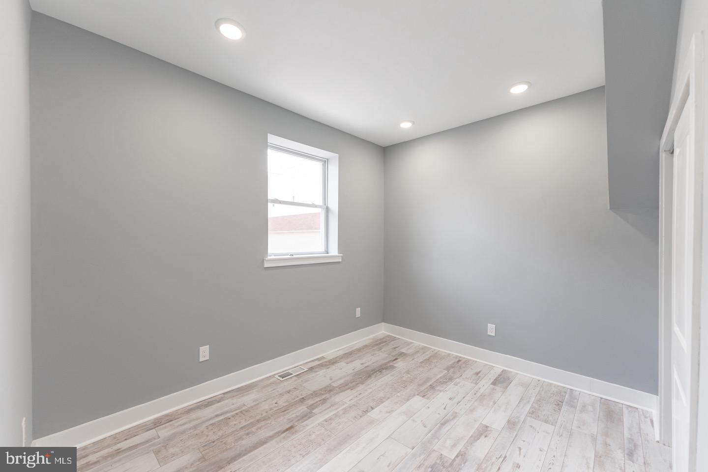 3252 Miller Street Philadelphia, PA 19134 - Photo 18 of 35