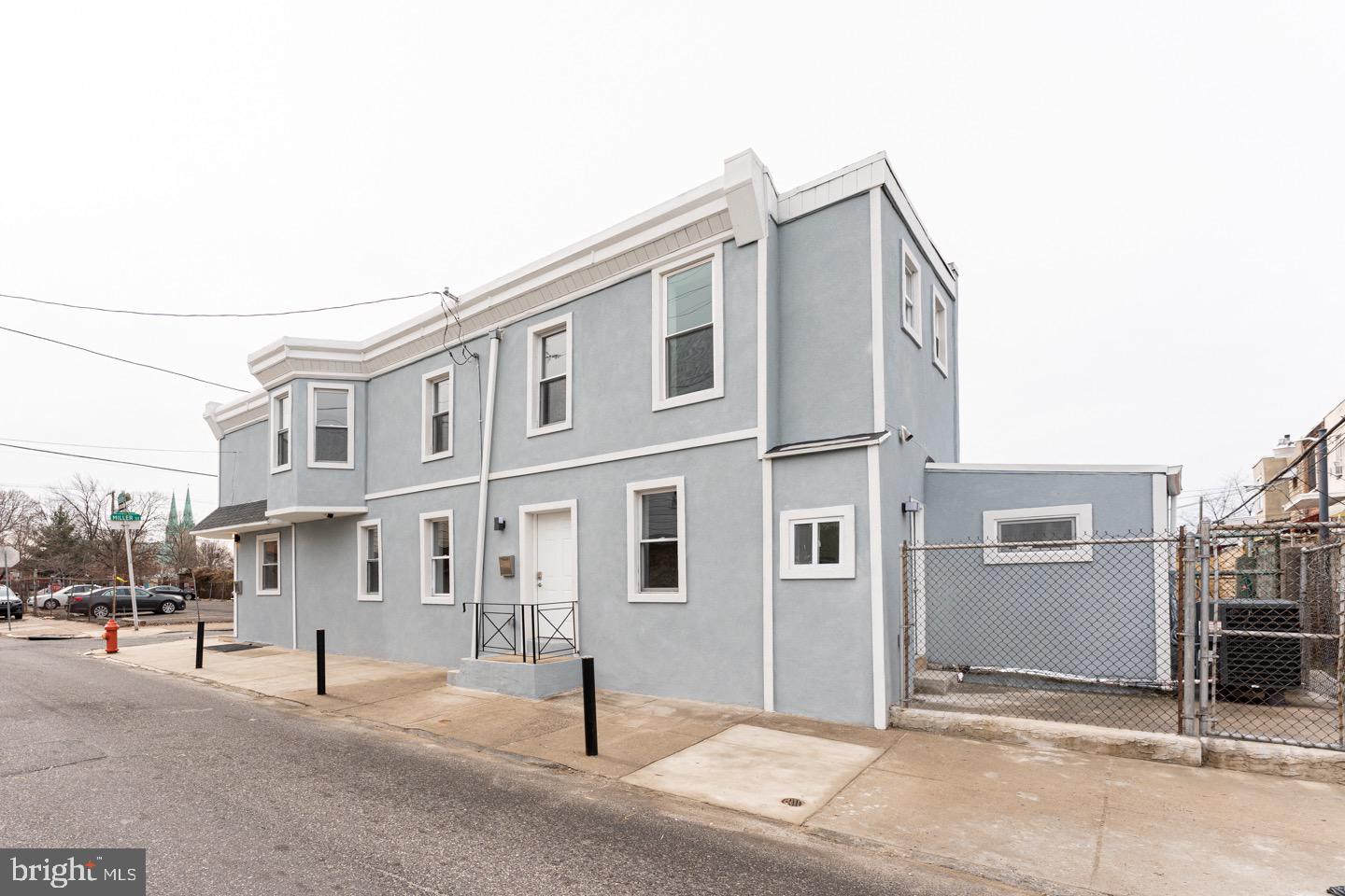 3252 Miller Street Philadelphia, PA 19134 - Photo 3 of 35