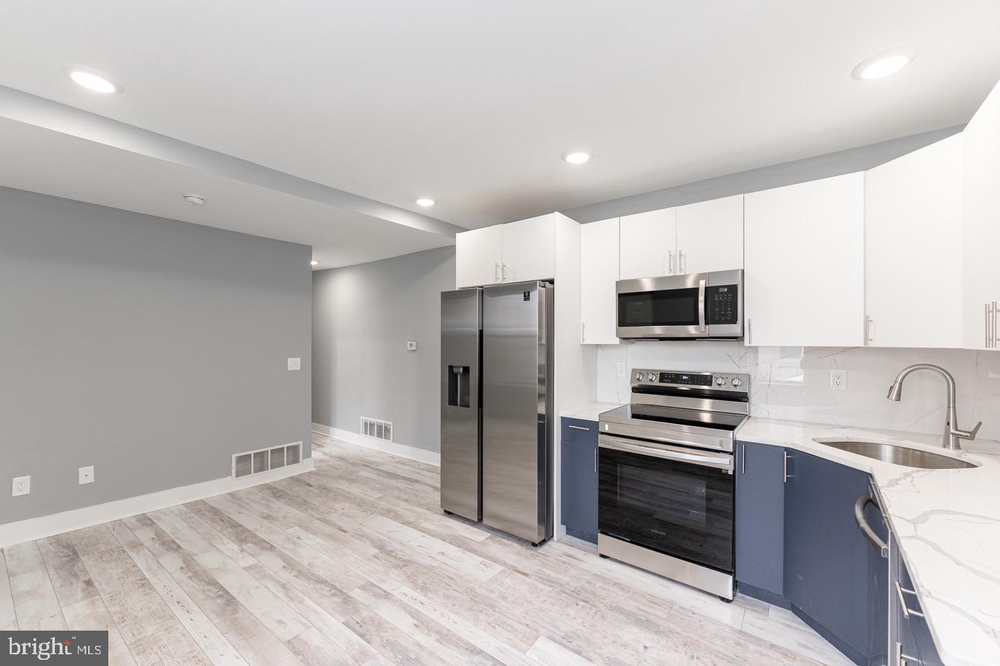 3252 Miller Street Philadelphia, PA 19134 - Photo 5 of 35