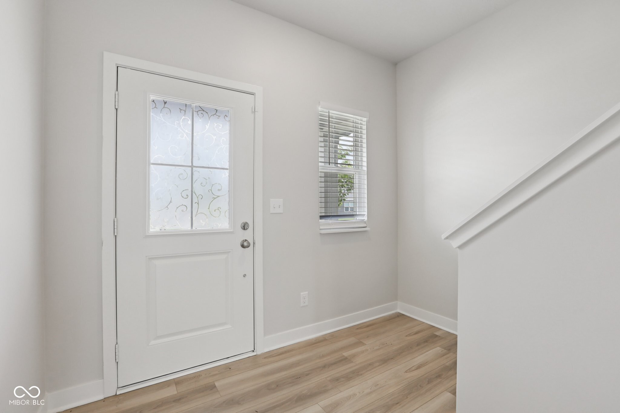 1911 Goodwin Place Westfield, IN 46074 - Photo 4 of 48