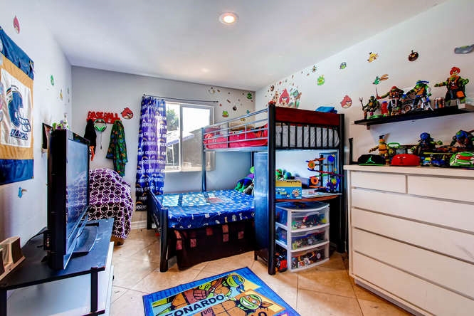 8709 Rinda Lane Spring Valley, CA 91977 - Photo 10 of 12 Gallery Image 10