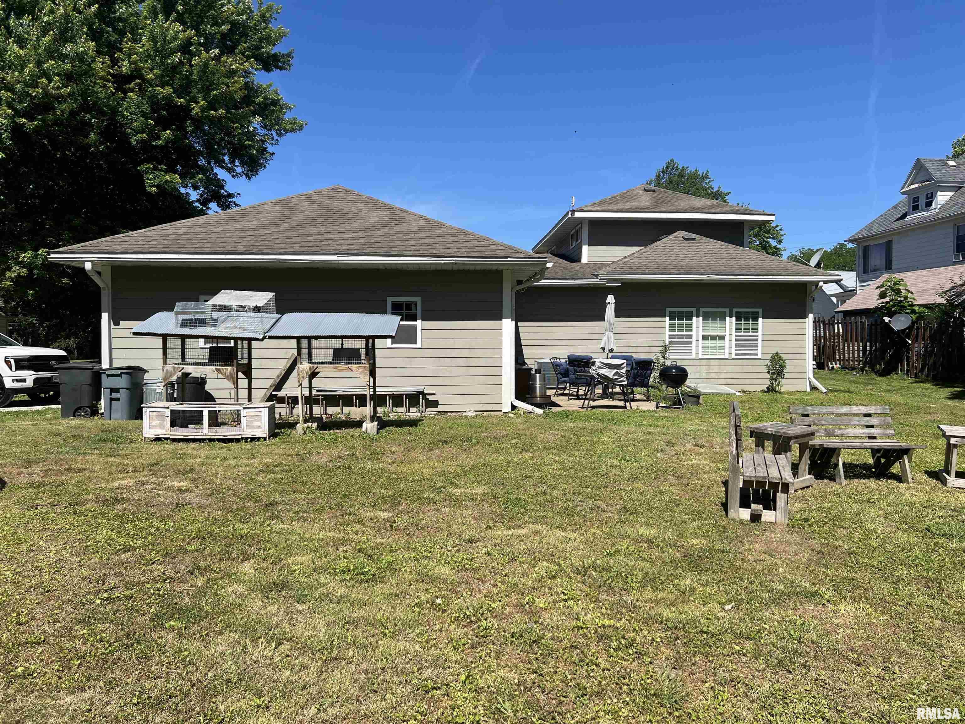 204 South Main Street Winchester, IL 62694 - Photo 3 of 39