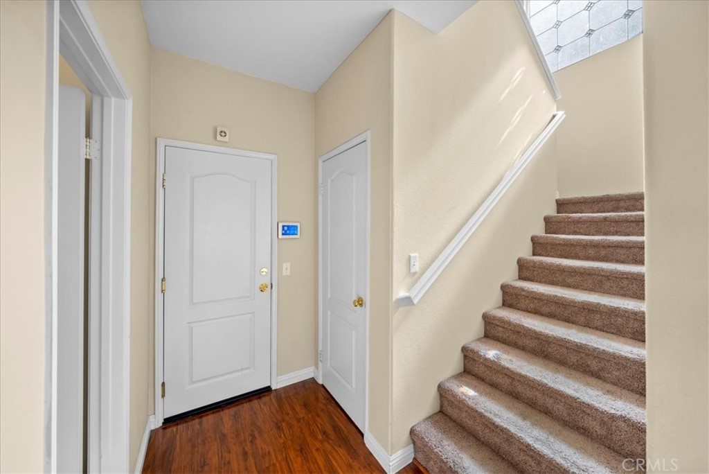 17557 Buttonwood Lane Carson, CA 90746 - Photo 12 of 43