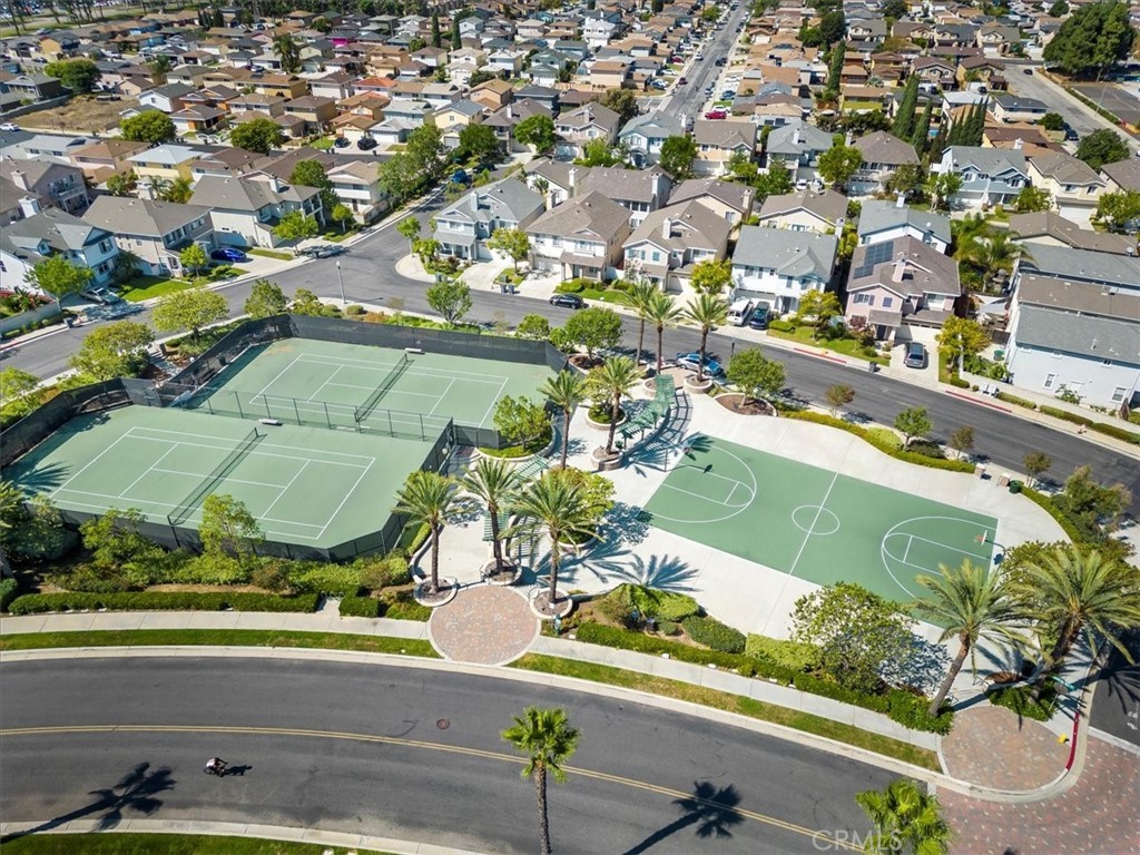 17557 Buttonwood Lane Carson, CA 90746 - Photo 38 of 43 Basketball and tennis courts