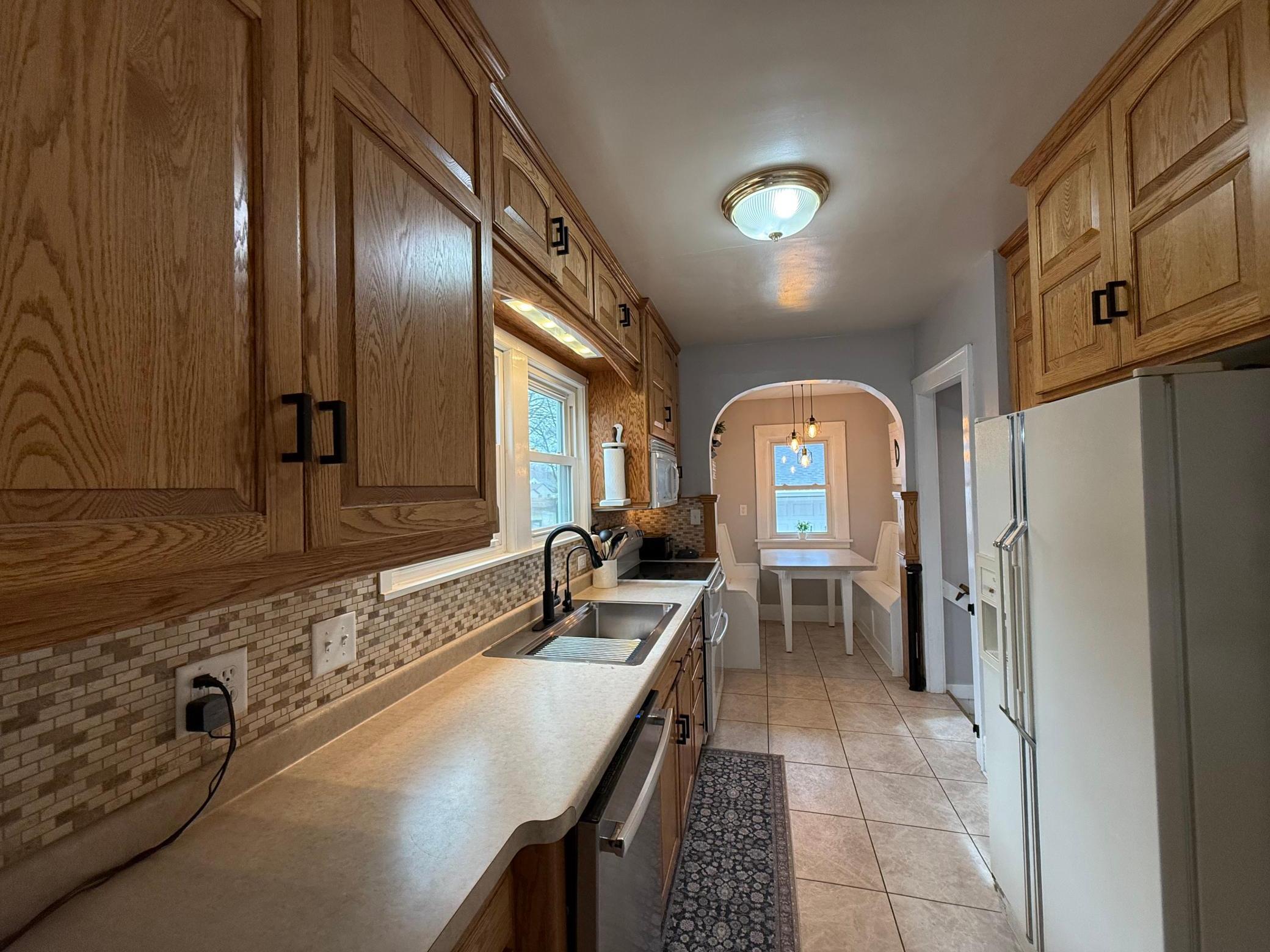 616 Lynn Road Southwest Hutchinson, MN 55350 - Photo 8 of 31