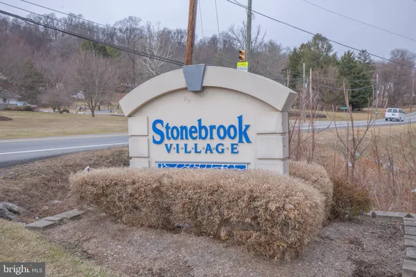 $1,900 | 440 Rumbling Rock Road, Hedgesville, WV 25427