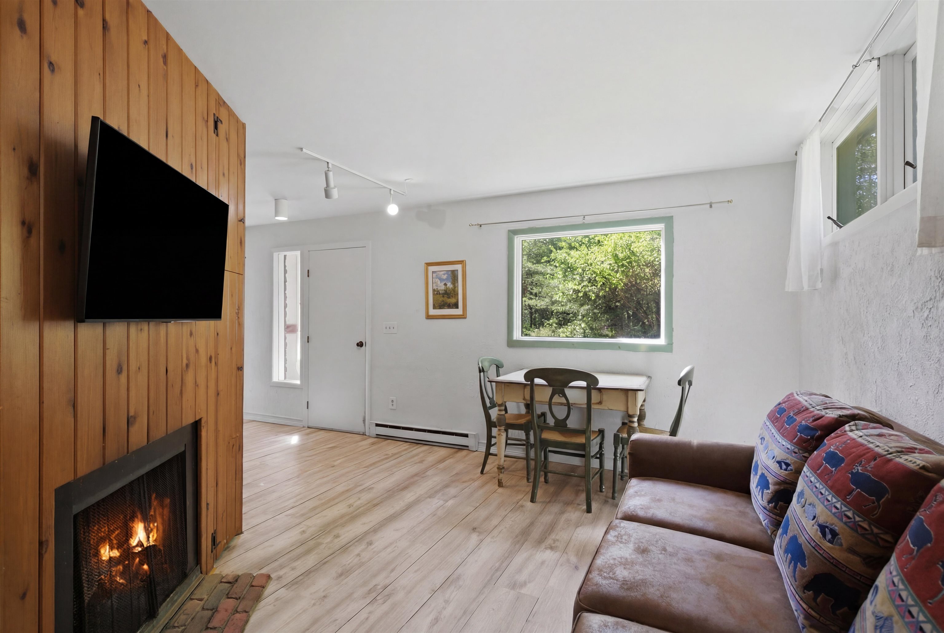 19 Winhall Condo Road, Unit 1 Winhall, VT 05340 - Photo 3 of 18