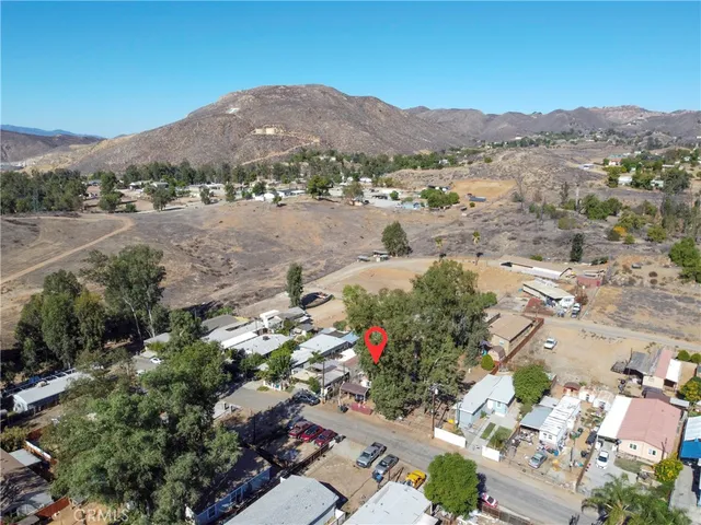 $179,999 | 18340 Walnut Avenue, Lake Elsinore, CA 92532