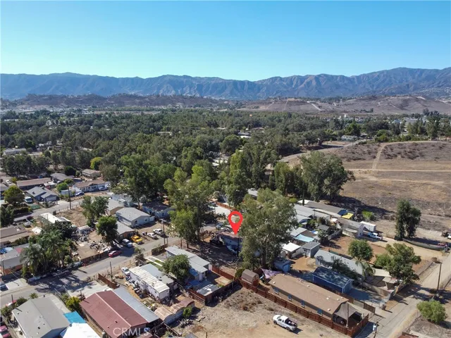 $179,999 | 18340 Walnut Avenue, Lake Elsinore, CA 92532