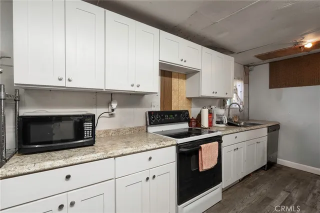 $179,999 | 18340 Walnut Avenue, Lake Elsinore, CA 92532