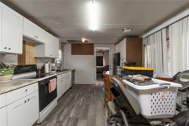 $179,999 | 18340 Walnut Avenue, Lake Elsinore, CA 92532