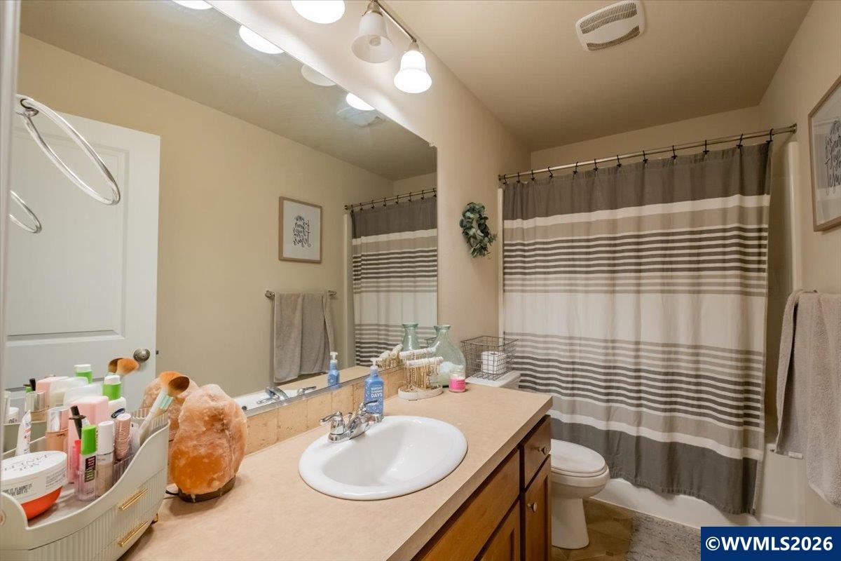 2952 Northwest Persimmon Way Albany, OR 97321 - Photo 17 of 29