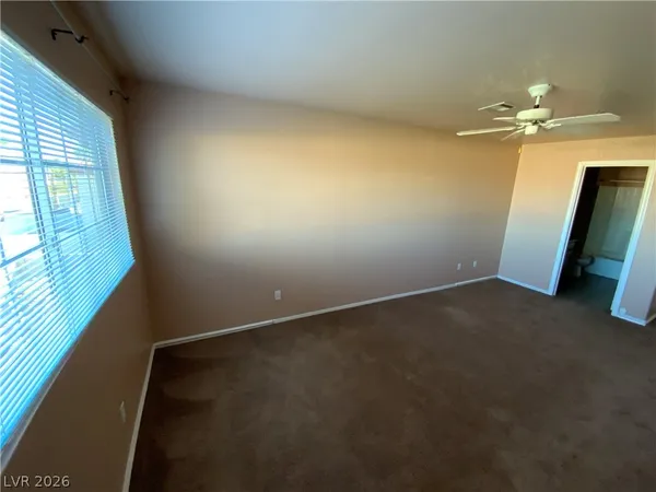 $1,700 | 3950 Starfield Lane, Las Vegas, NV 89147