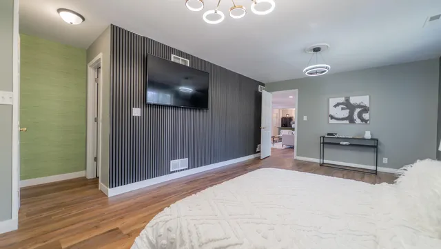 $259,900 | 1908 Central Drive, Gary, IN 46407