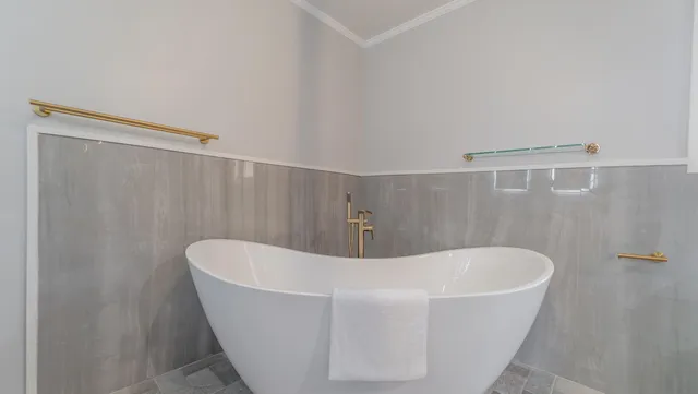 $259,900 | 1908 Central Drive, Gary, IN 46407