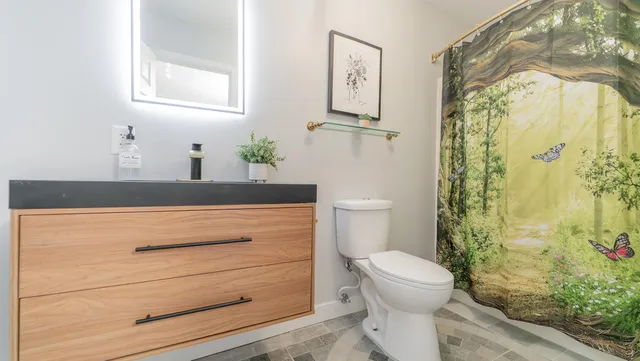 $259,900 | 1908 Central Drive, Gary, IN 46407