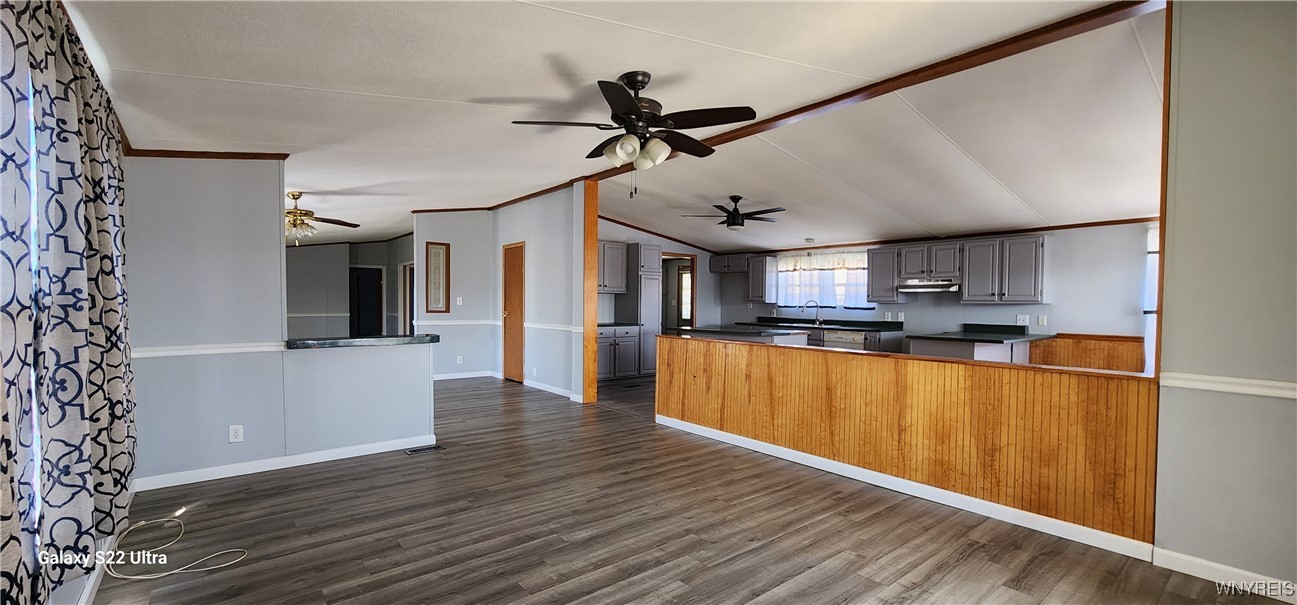 1334 Willowbrook Drive Lockport Town, NY 14094 - Photo 12 of 41