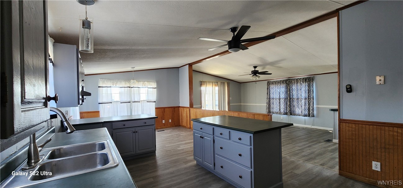 1334 Willowbrook Drive Lockport Town, NY 14094 - Photo 17 of 41