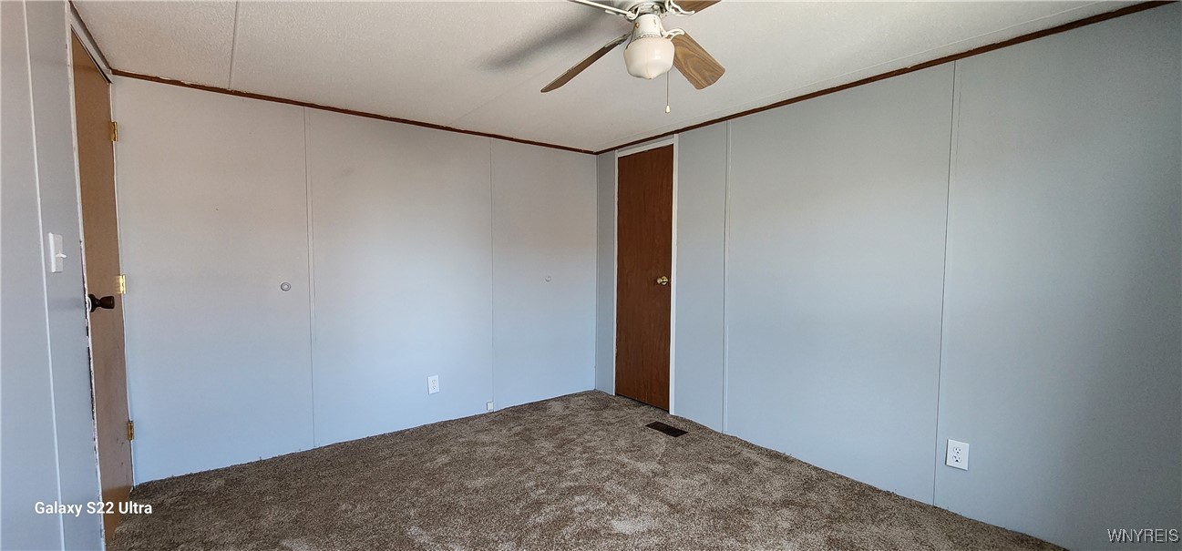 1334 Willowbrook Drive Lockport Town, NY 14094 - Photo 29 of 41