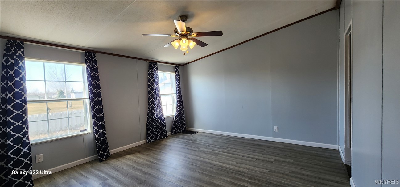 1334 Willowbrook Drive Lockport Town, NY 14094 - Photo 30 of 41