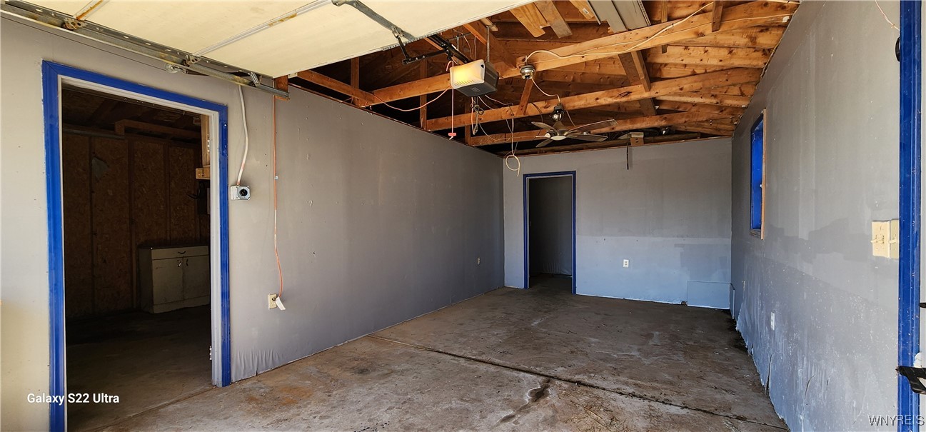 1334 Willowbrook Drive Lockport Town, NY 14094 - Photo 38 of 41