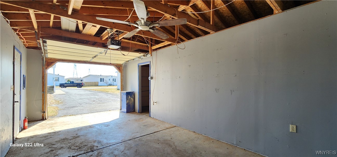 1334 Willowbrook Drive Lockport Town, NY 14094 - Photo 40 of 41