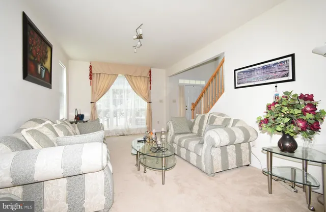 $3,800 | 8223 Edge Hill Lane, Ellicott City, MD 21043