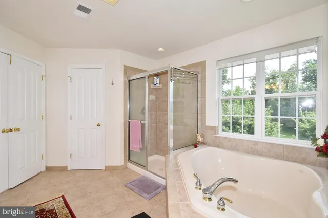 $3,800 | 8223 Edge Hill Lane, Ellicott City, MD 21043